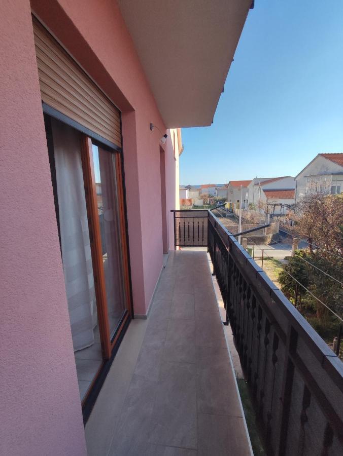 Apartment Paic Kaštela Kültér fotó